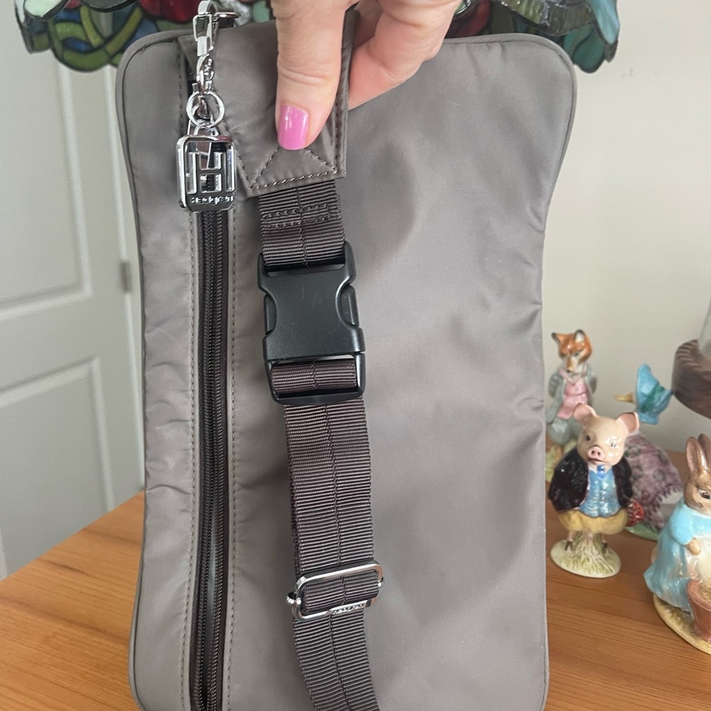 Hedgren Gray Messenger Bag - Picture 7 of 9